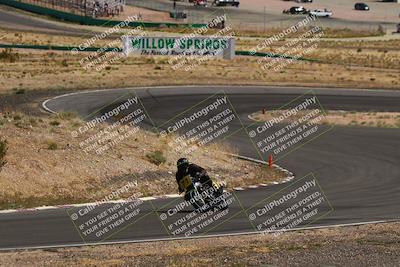 media/Apr-19-2025-AHRMA (Sat) [[3d98ca3309]]/Race/Group 7/Turn 4/